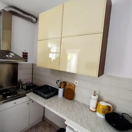 Nomi Studio Apartment *